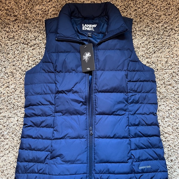 Lands' End Women's Puffer Down Vest, Deep Sea Navy - Picture 2 of 3